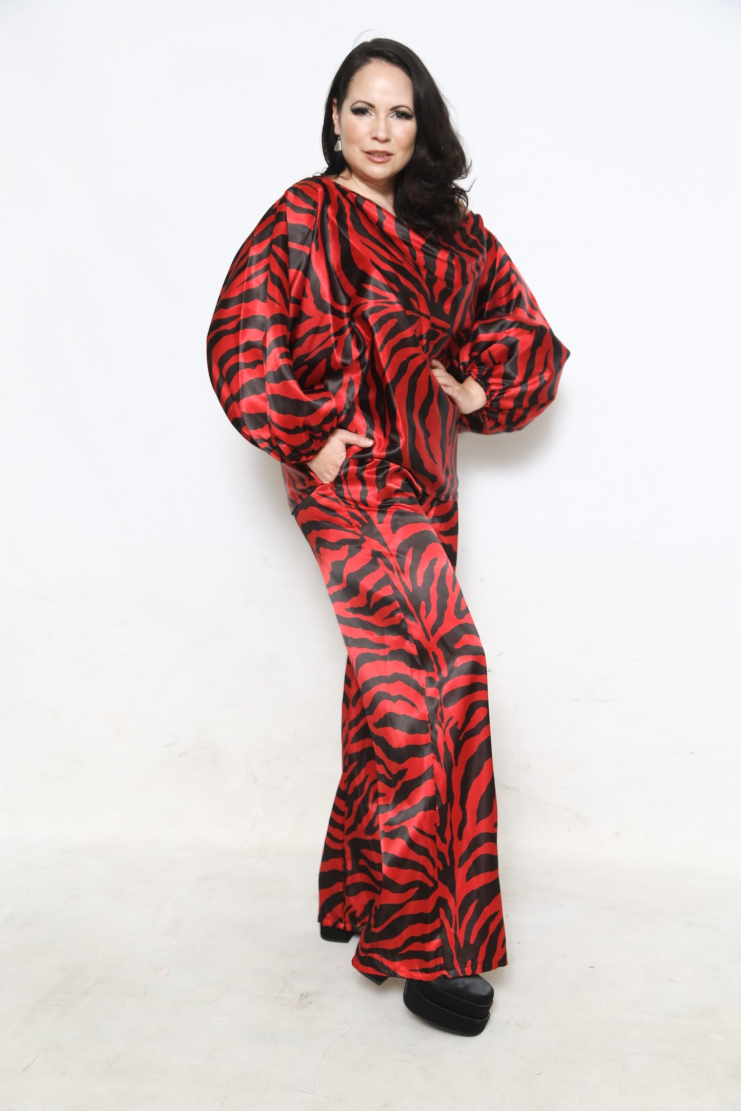 Off shoulder Black & Red Pants Set